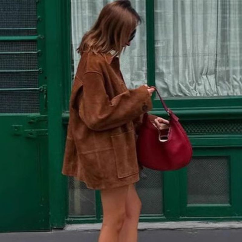 Lady Suede Jacket with Modern Cut and Practical Pockets Lune London