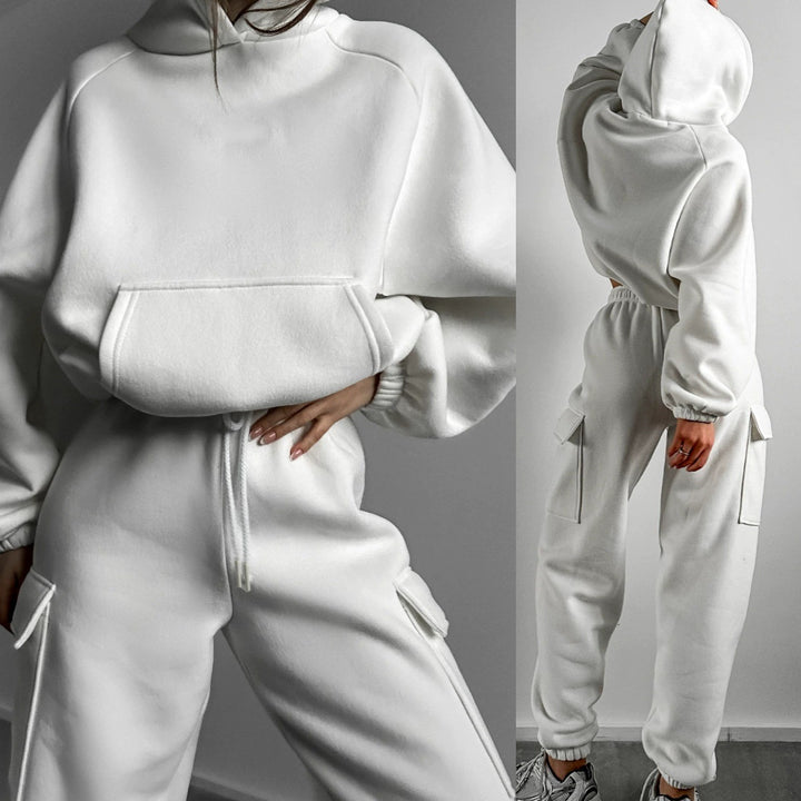 Women Sporty Hoodie Set and Chic Cargo Pants Style