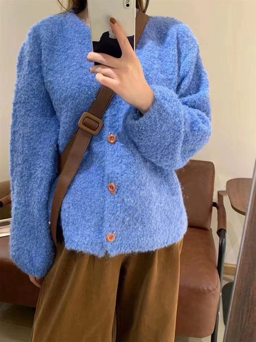 Cardigan confortable pour femmes avec détails de boutons et coupe ample Chic & Stil