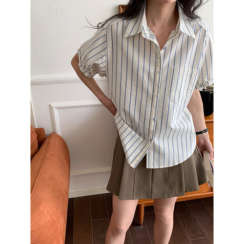 Women's short-sleeved striped blouse with a light cotton blend Chic & Stil