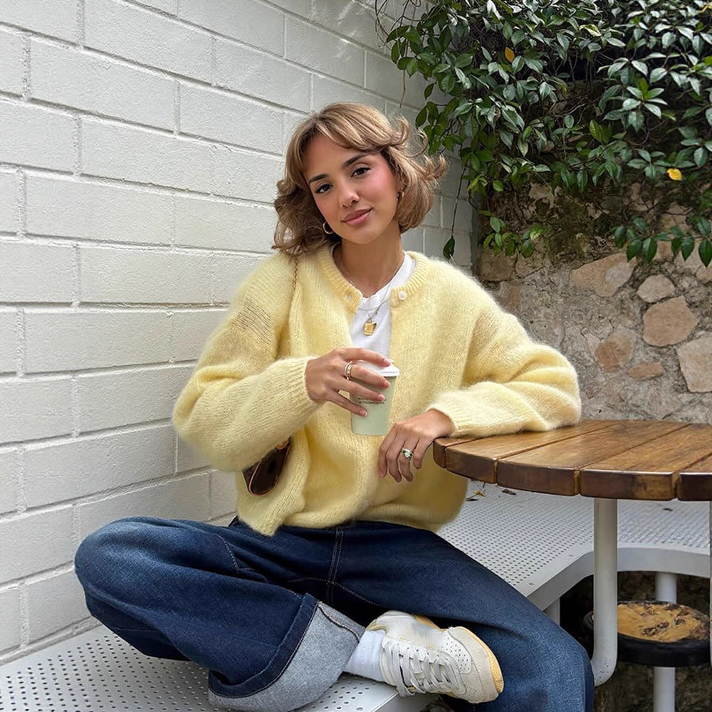 Women's Fluffy Short Jacket made of Mohair Mix with Round Neck and Boxy Silhouette Amarae