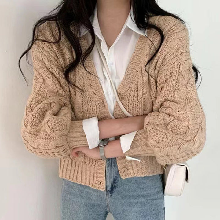 Ladies chunky knit cardigan with voluminous sleeves and a textured surface Lune London