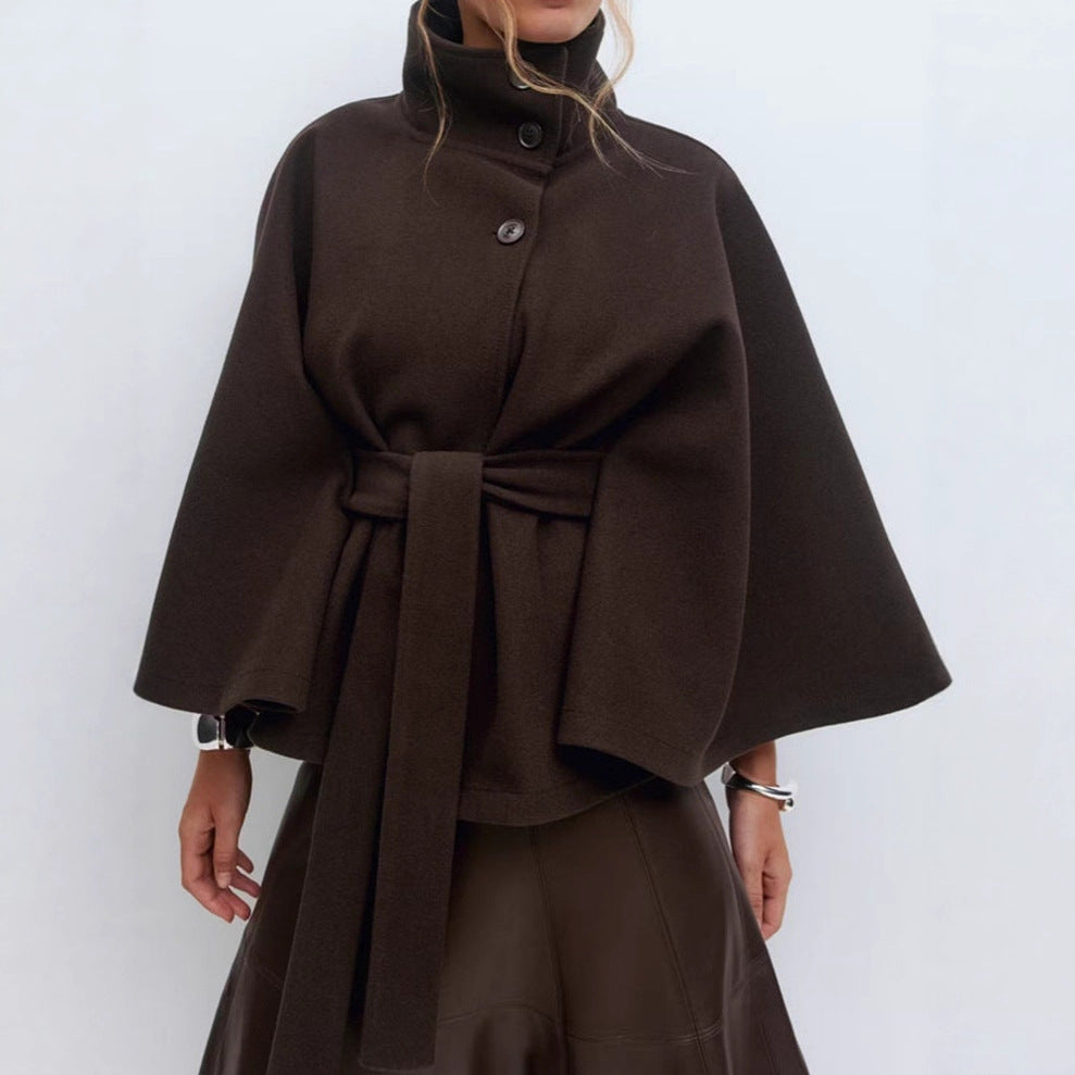 Chic and stylish women's hooded coat