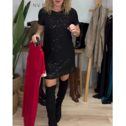 Robe de fête élégante pour dames avec bordure en sequins scintillants et coupe moderne Chic & Stil
