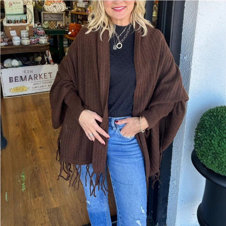 Ladies versatile poncho with fringes Lune London