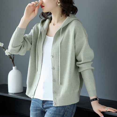 Cardigan décontracté pour femmes avec capuche et fermeture à bouton Chic & Stil
