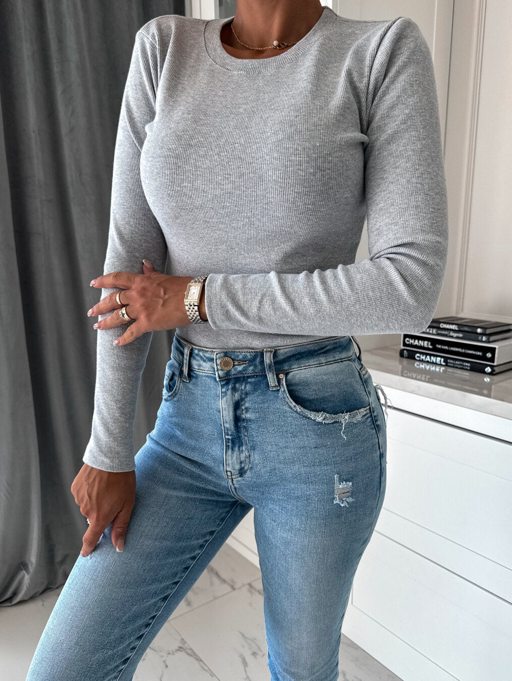 Long sleeve top for women with fitted cut and ribbed texture Lune London