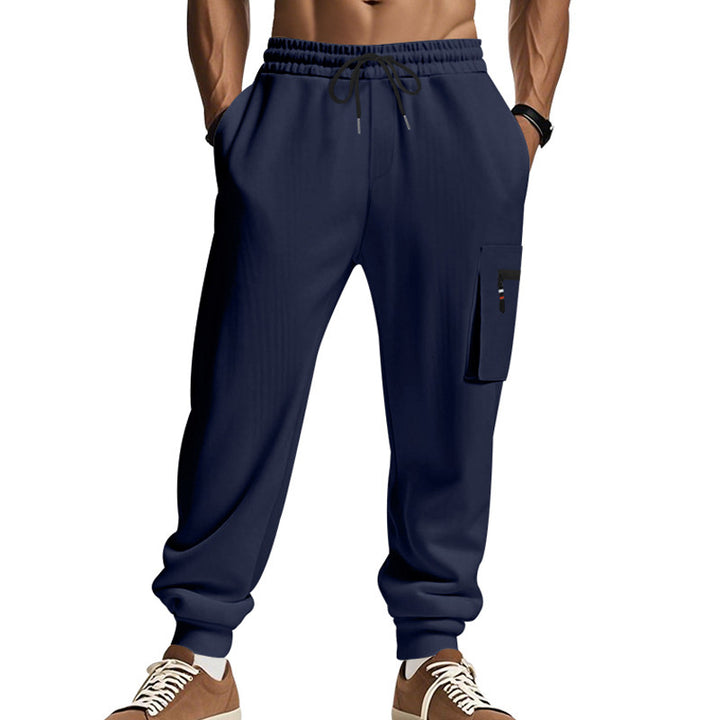 Men's cargo pants with practical pockets and elastic waistband Lune London