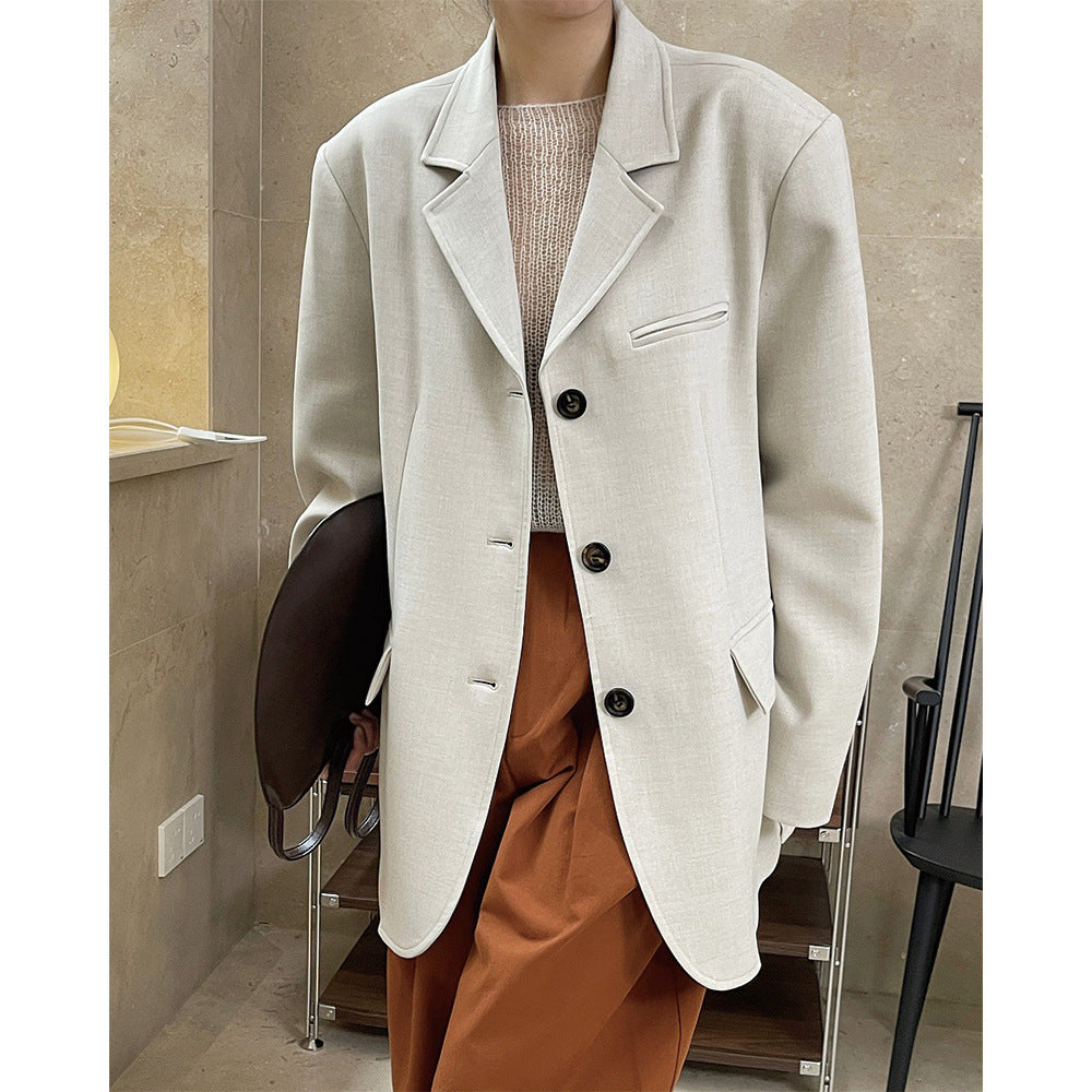 Women's Boxy Blazer made of linen blend with extended length and three-button front Amarae