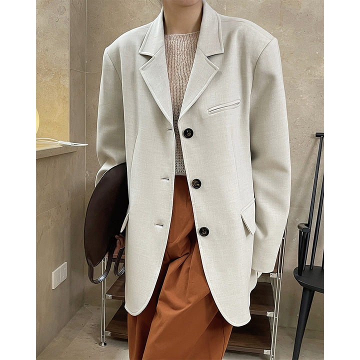 Women's Boxy Blazer made of linen blend with extended length and three-button front Amarae