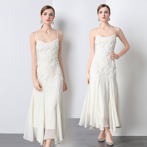 Ladies Elegant Evening Dress Floral Embellished Amarae