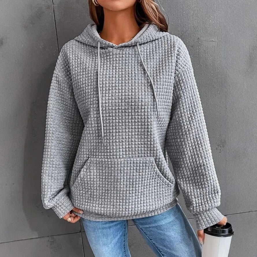 Casual hoodie for women with textured surface and practical kangaroo pocket Lune London