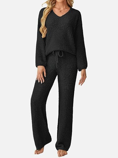 Ensemble de détente pour femmes en matériau légèrement texturé Chic & Stil