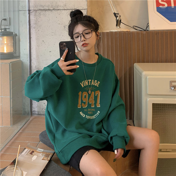 Women's Casual Oversized Sweatshirt with Vintage Print Lune London