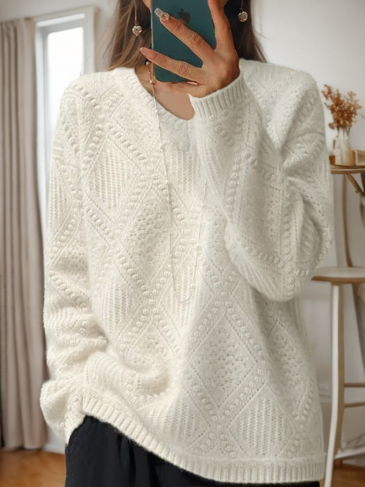 Knit sweater for women with a structured treatment and a soft texture Lune London