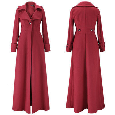 Ladies Elegant long coat with classic lapels and modern accents Amarae
