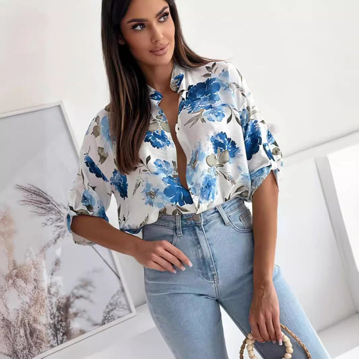 Blouse for women with floral design and casual fit Lune London