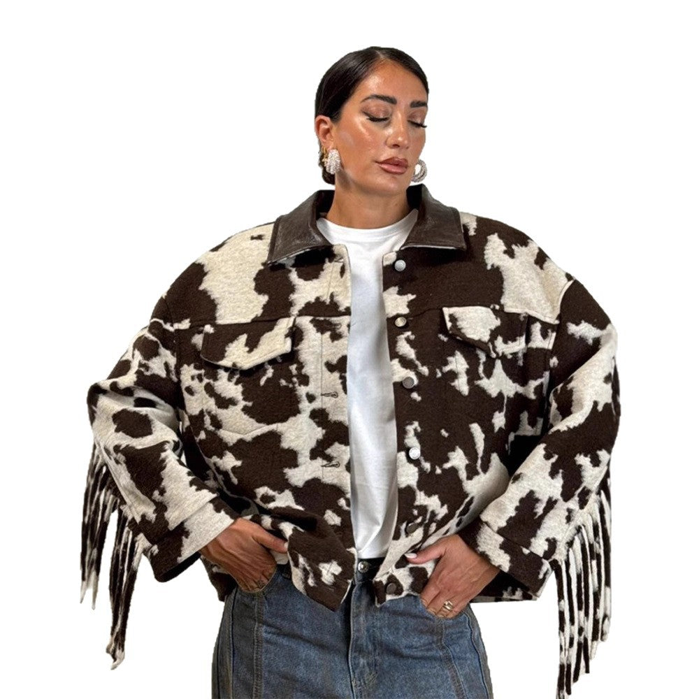 Ladies short jacket in cow print with fringes, faux fur look and leather collar Amarae