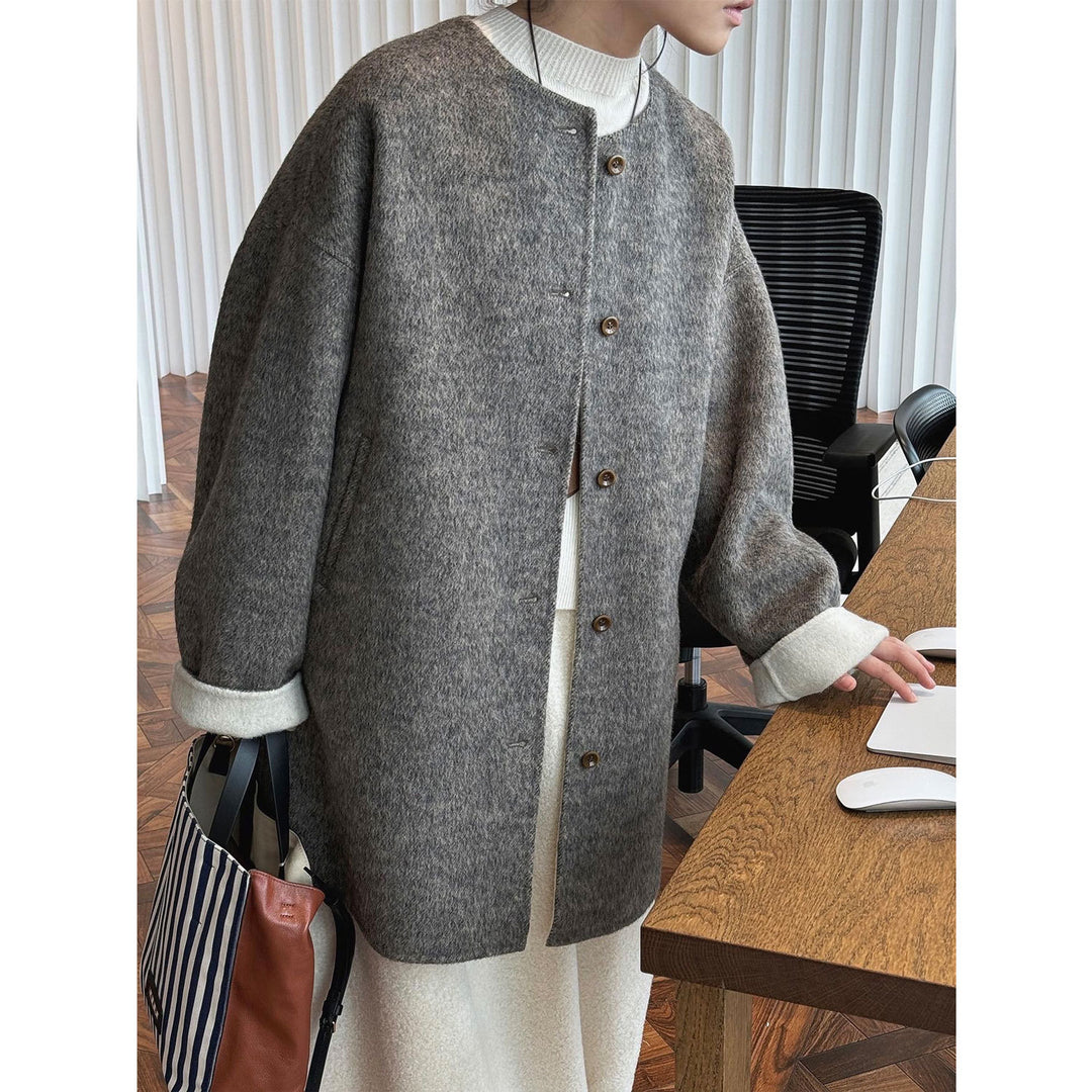 Women's Oversized Wool Blend Coat with Button Placket and Foldable Teddy Cuffs Amarae