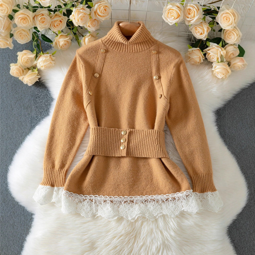 Lune London Elegant knitted sweater for women with high collar and decorative button details