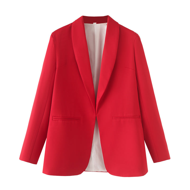 Elegant blazer jacket for women with a modern cut and structured pockets Lune London