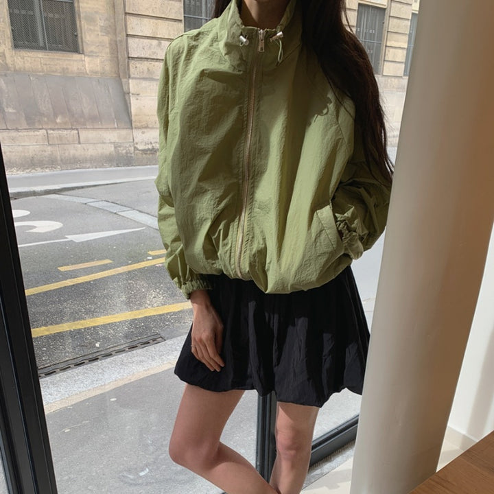 Veste coupe-vent légère pour femmes avec des manches volumineuses Chic & Stil