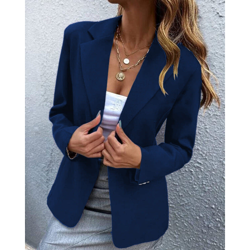 Modern women's blazer with elegant details Lune London