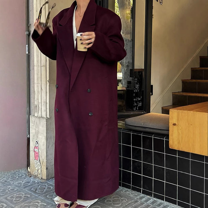 Ladies elegant wool coat with double-breasted design Lune London