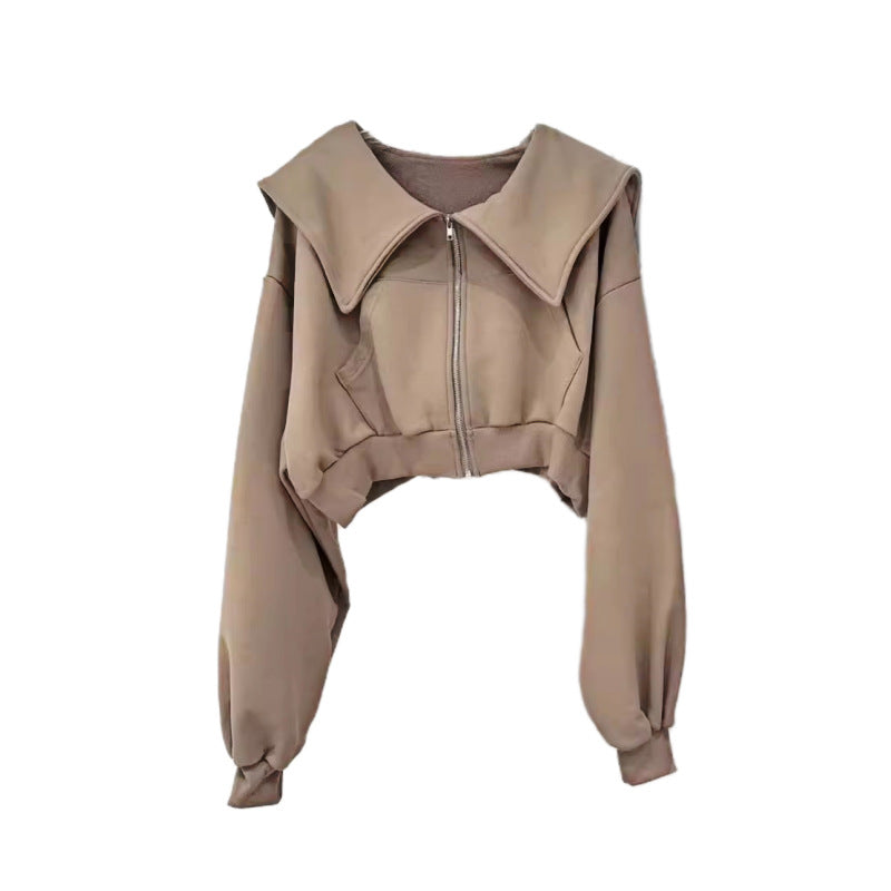 Veste de survêtement cropped pour femmes avec grand col Chic & Stil