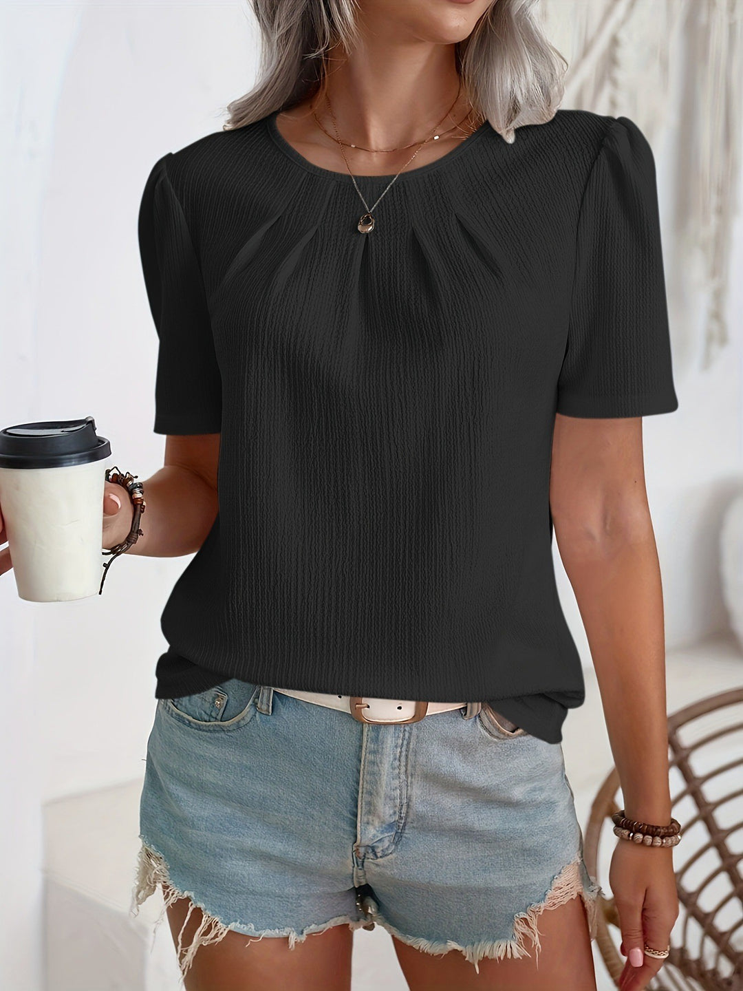 Women's Fashion Top with Textured Design and Puff Sleeves Lune London