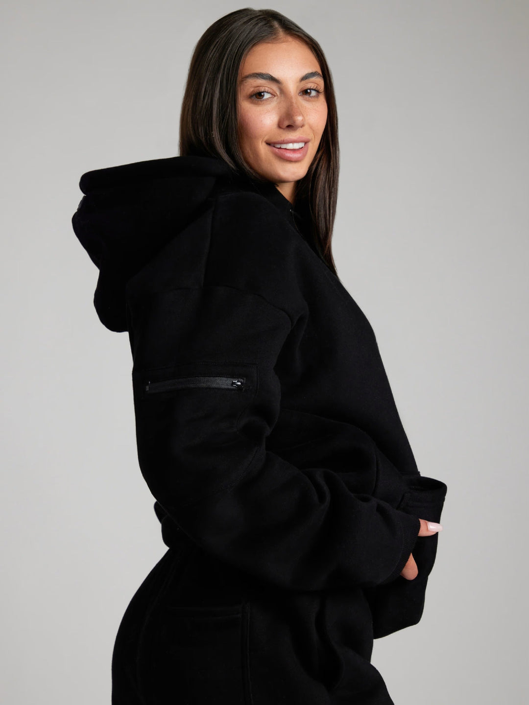 Ladies comfortable hoodie with integrated sleep mask Chic & Stil