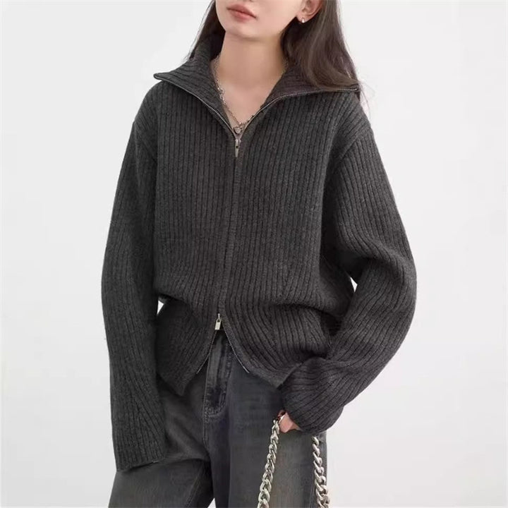 Cardigan décontracté pour femmes avec col montant et fermeture éclair Chic & Stil