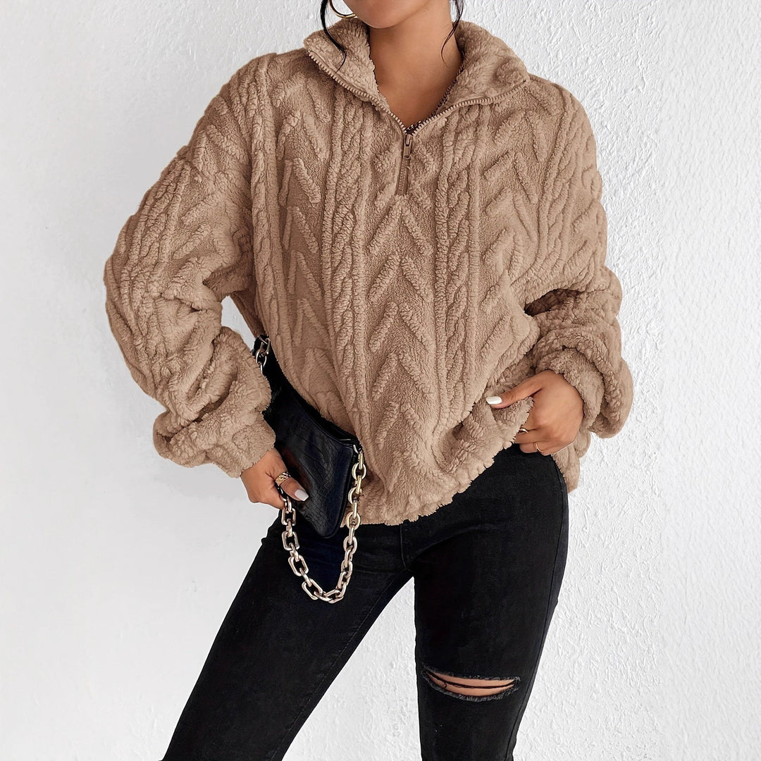 Comfortable fleece sweater for women with zipper Lune London