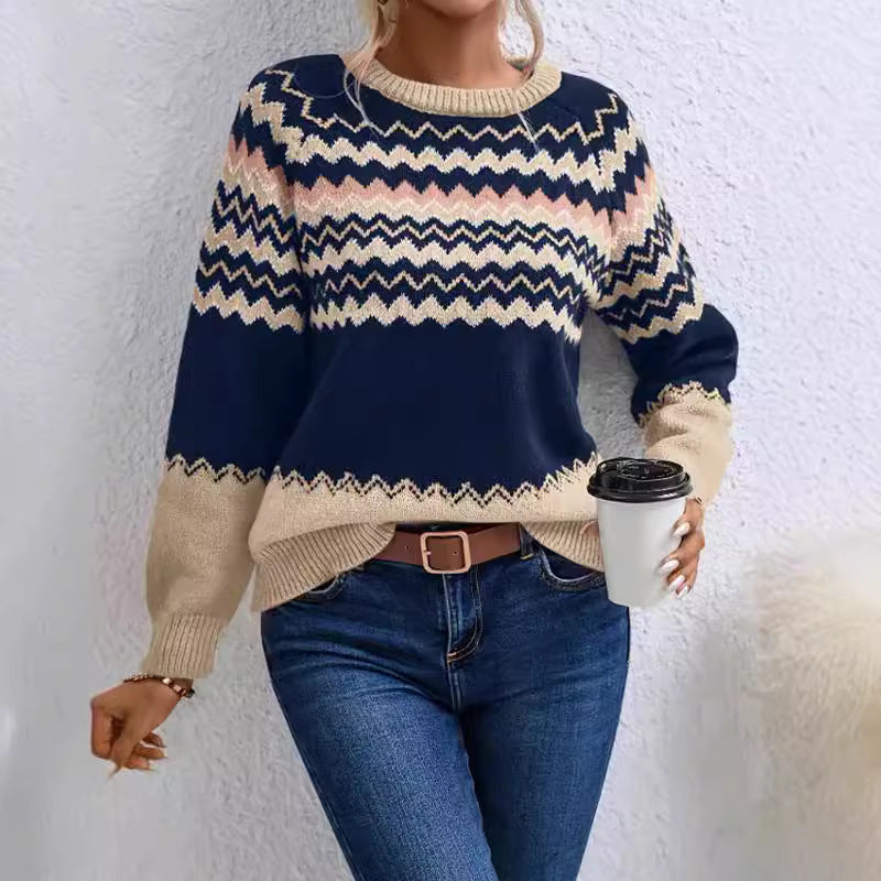 Elegant knitted sweater for women with a modern zigzag pattern and a round neckline Lune London