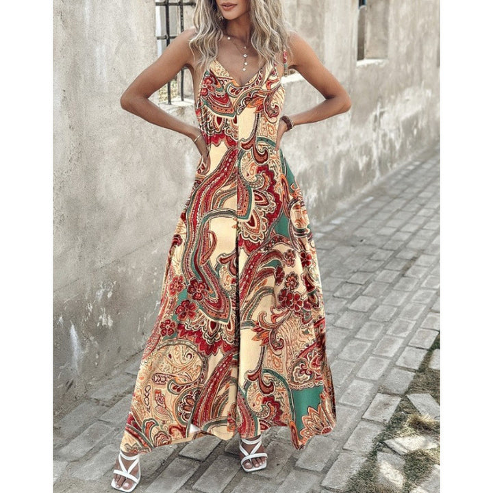 Bohemian maxi dress for women with V-neck and fluid design Lune London