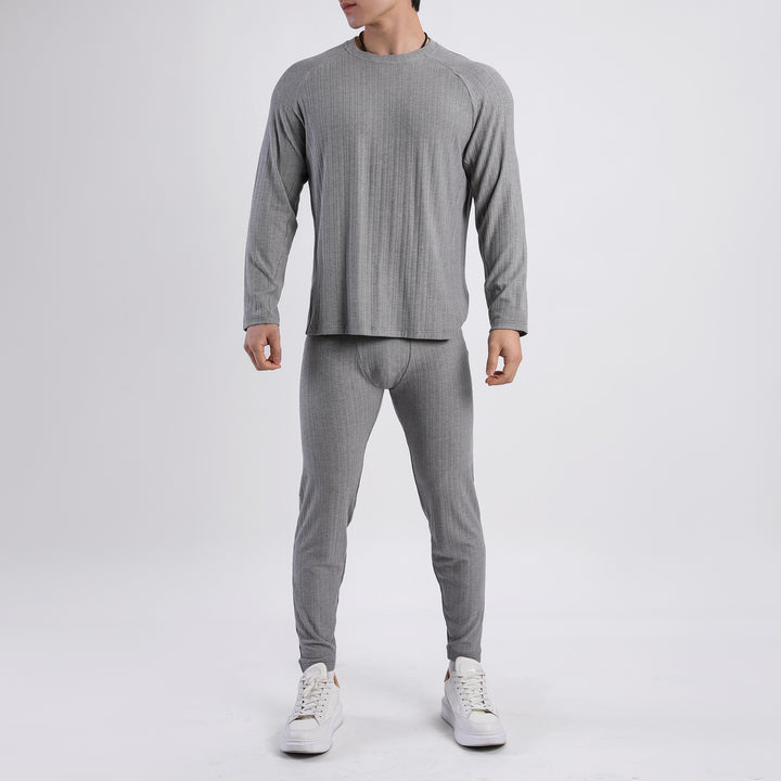Men's Thermo-Set with innovative thermal insulation and moisture-wicking properties Lune London