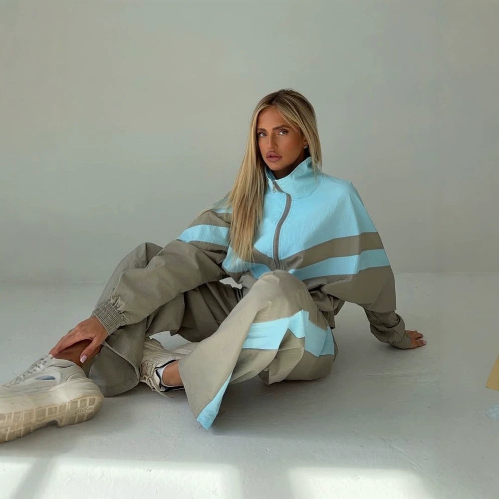 Women's Oversized Tracksuit Set with Stand Collar and Contrast Stripes Amarae