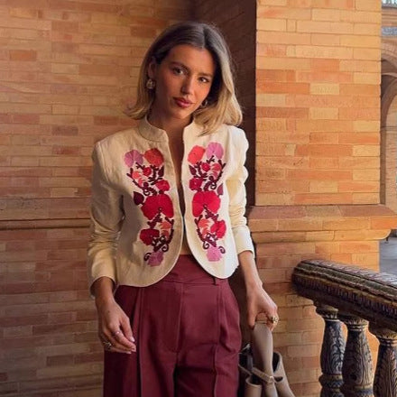 Elegant embroidered blazer jacket for women with floral design Amarae