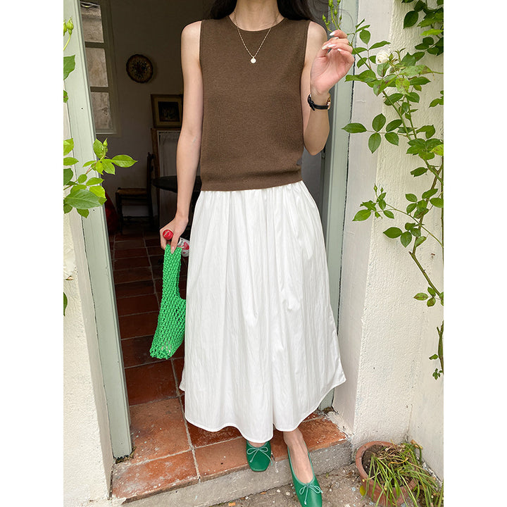 Women's playfully designed blouse with button details Chic & Stil