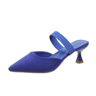 Ladies Slingback Pumps with an elegant pointed design and a comfortable heel strap Lune London