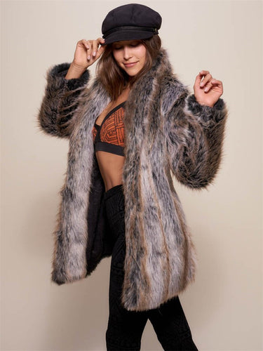 Oversized faux fur jacket for women with refined texture and high collar Amarae