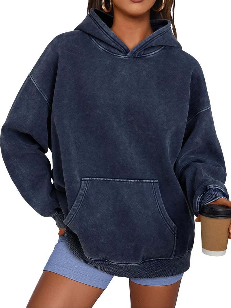 Lune London Cozy Oversized Sweater for Women with a Practical Kangaroo Pocket