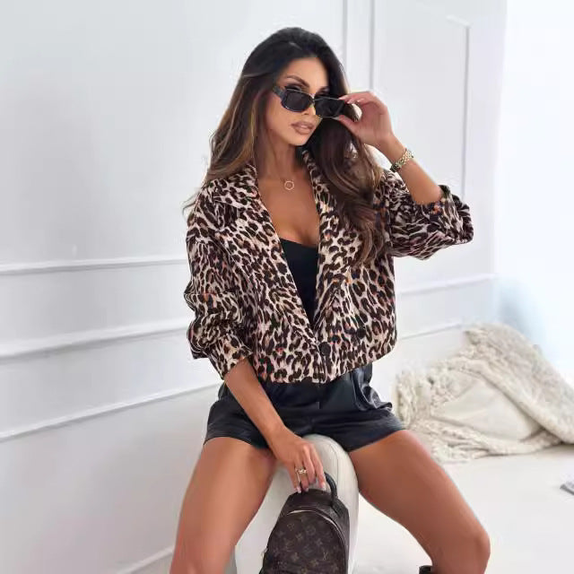 Ladies Elegant Jacket with Animal Pattern and Casual Cut Lune London