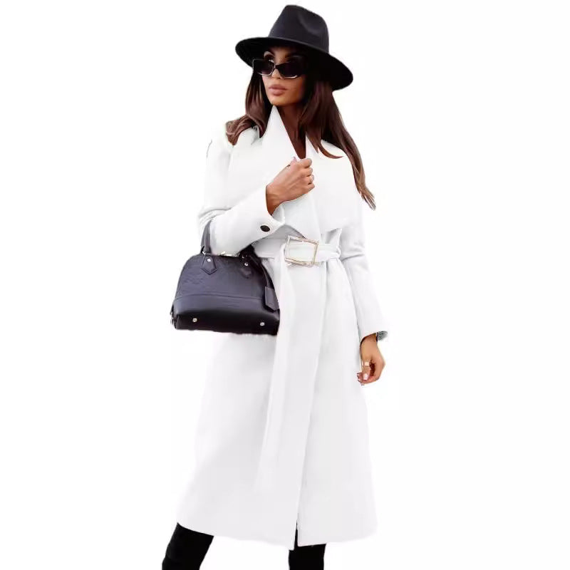 Elegant trench coat for women with belt and textured fabric Amarae