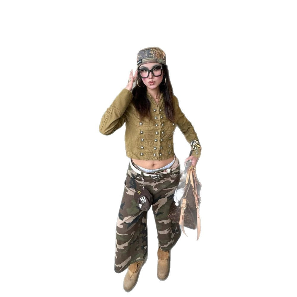 Women short-cut military-inspired cargo jacket with decorative button placket Amarae