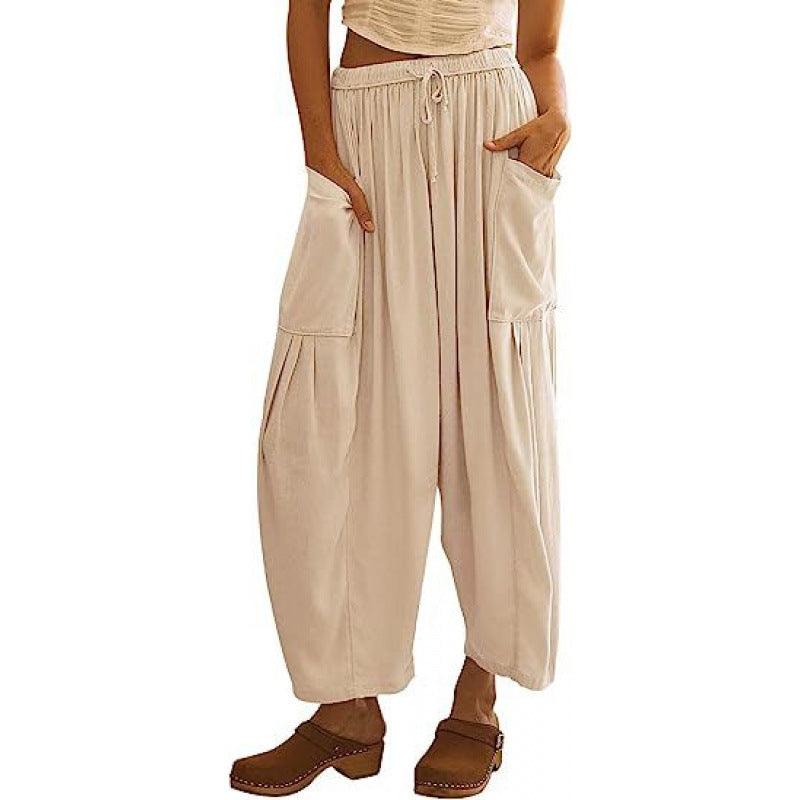 Summer wide and comfortable pants for women with elastic waistband and practical pockets Lune London