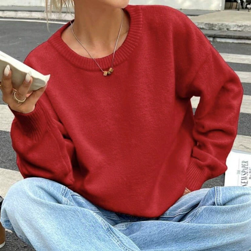 Comfortable sweater for women with boat neckline and off-shoulder Lune London