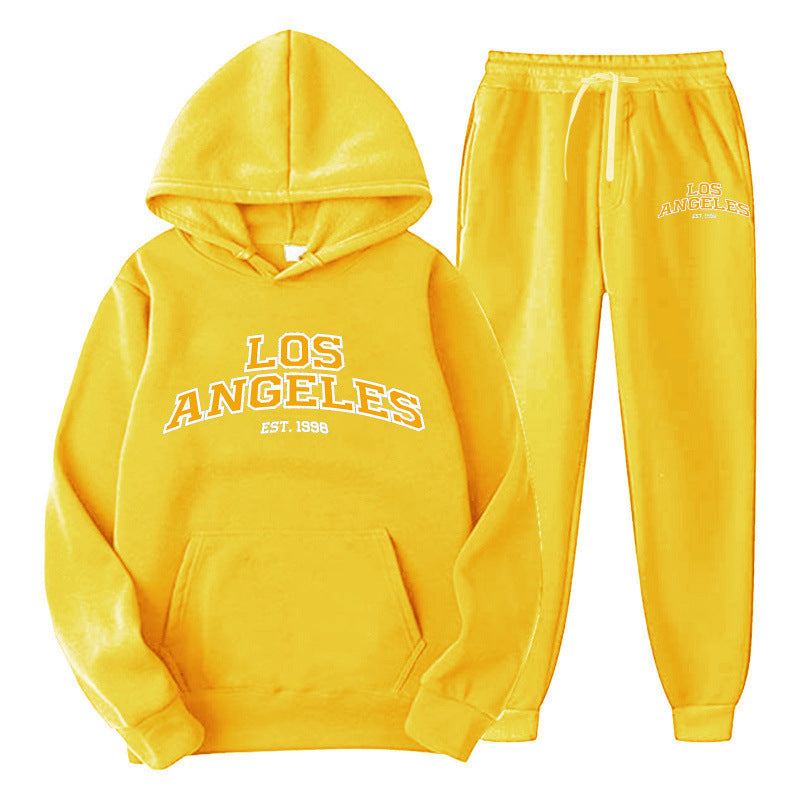 Women's Sporty Hoodie and Jogging Pants Set Chic & Stil