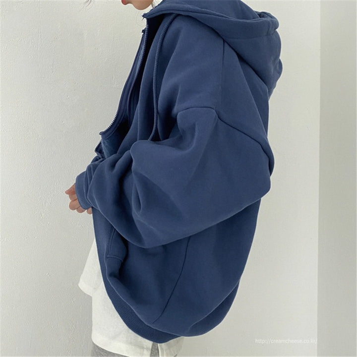 Oversized hooded jacket for women in soft fleece with kangaroo pocket Lune London