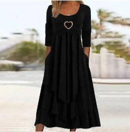 Casual layer dress for women with heart-shaped detail and pockets Lune London